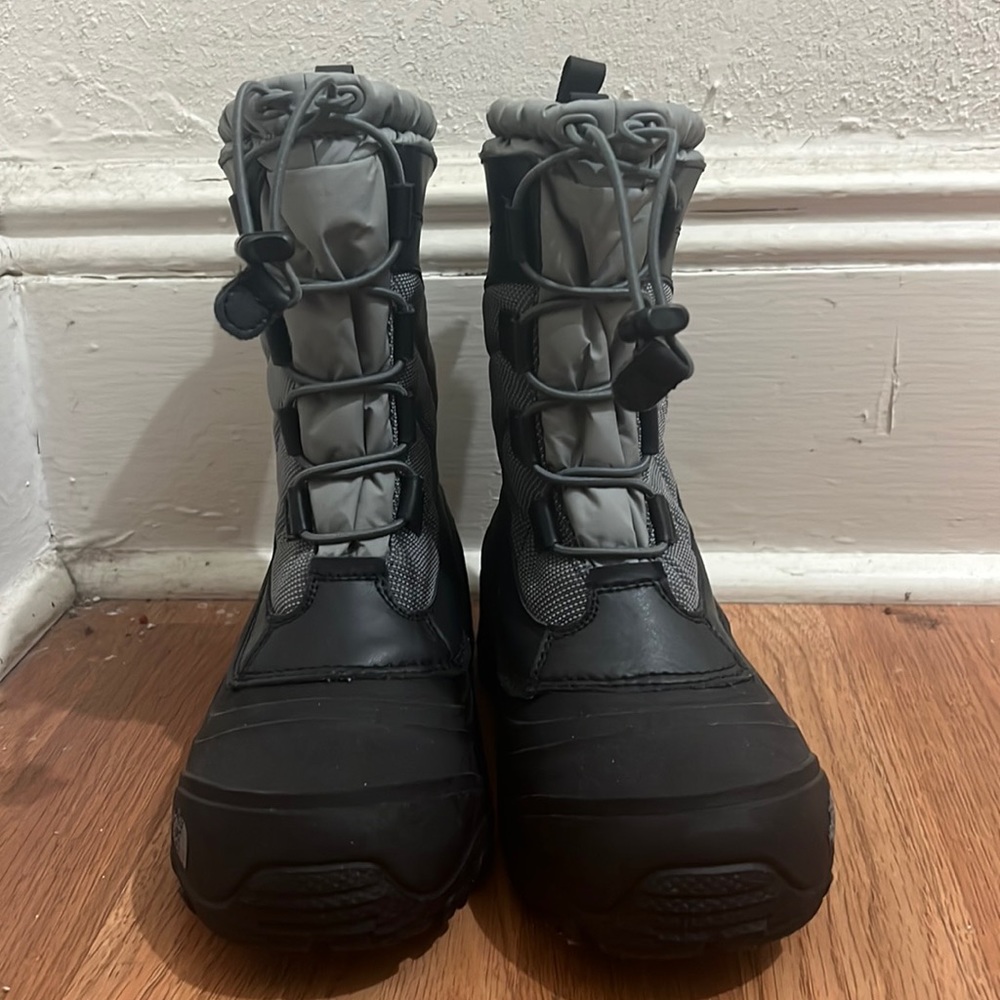 Winter boots
